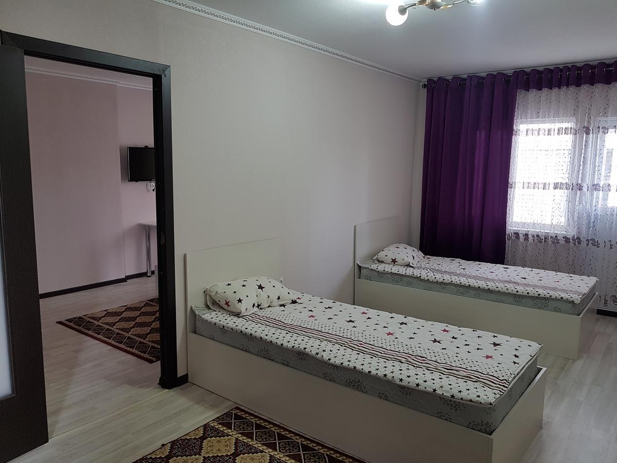 Ak Kalpak Guest House Tscholponata Exterior foto